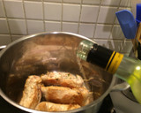 Foto del paso 9 de la receta: Filetes de pavo rellenos en salsa de portobellos
