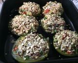Foto del paso 7 de la receta: Calabacines rellenos con quinoa morada y pollo.