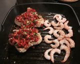 Foto del paso 7 de la receta: Atun, gambas y verduras grilladas