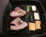 Foto del paso 5 de la receta: Atun, gambas y verduras grilladas