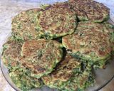 Foto del paso 6 de la receta: Bocadillos de espinacas y hojas de remolacha, al horno y sin harina