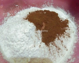 Foto langkah ke 2 dari resep Biji Ketapang (dengan kelapa parut dan bubuk cinnamon).