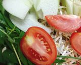Hình bước làm 1 của món Canh Chua Cá Ông Căn