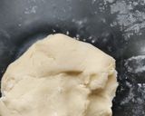 A picture of step 2 of Apple pie muffins.