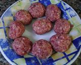 Foto del paso 2 de la receta: Albóndigas estofadas con puré de papas