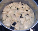 Une image de l'étape 2 de Curry vert de poulet à la thaïlandaise.