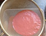 Une image de l'étape 4 de Glace au yaourt aux framboises.