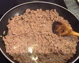 Une image de l'étape 2 de Bœuf haché avec aubergine et poivrons à la japonaise .
