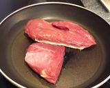 Une image de l'étape 1 de Filet de canard Miel et Balsamique aux Pommes.