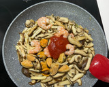 Foto del paso 3 de la receta: Spaghetti al sugo di Mare e di Terra (Espaguetis Mar y Montaña)