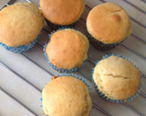 Foto del paso 4 de la receta: Cupcakes de naranja con frutos rojos