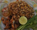 รูปขั้นตอนการทำที่ 3 ของ ข้าวผัดไข่ไก่ย่างเคียง