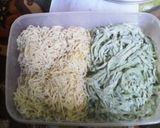 Foto langkah ke 9 dari resep Mie hijau homemade.