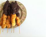 Foto langkah ke 3 dari resep Sate Donat Lilit.