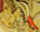 Gambar langkah 4 resipi Ayam Masak Lemak Cili Padi dan Cili Merah.