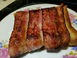 Bánh mỳ cuộn bacon và cheese