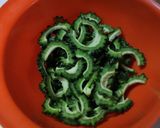 A picture of step 3 of Goya Chanpuru, Okinawan Cuisine.