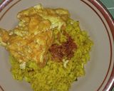 Foto langkah ke 34 dari resep Nasi goreng kunyit dan telur dadar.