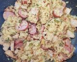 A picture of step 8 of My Smoked Sausage Garlic Chicken & a Veg Rice.