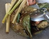 Foto langkah ke 3 dari resep Ayam Ingkung Bumbu Klaten.