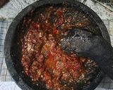 Foto langkah ke 3 dari resep Sambal Terasi Goreng.