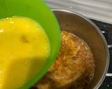 A picture of step 4 of Hot and sour soup.
