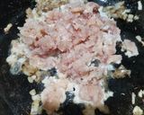 A picture of step 2 of Potatoes cheese donuts.