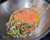A picture of step 4 of Indian style tomato Spaghetti.