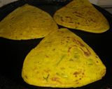 A picture of step 5 of Moong Dal Triangle Paratha.