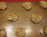A picture of step 6 of White and Dark Cookies.