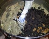 A picture of step 5 of White and Dark Cookies.