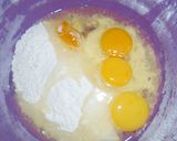 Foto langkah ke 2 dari resep Bolu Gulung.
