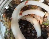 A picture of step 2 of Pickled Asparagus with an Onion.