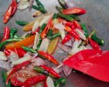 Foto langkah ke 3 dari resep Oseng Kikil.