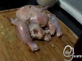 Gallinita rellena de congrí (Puerto Rico)
