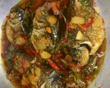 Foto langkah ke 4 dari resep Bawal Goreng Kuah Kecap.