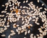 Foto del paso 2 de la receta: Snack saludable: semillas de calabaza