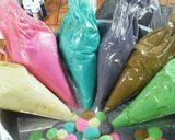 Foto langkah ke 3 dari resep Lidah kucing rainbow bunga.