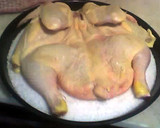 Foto del paso 2 de la receta: Pollo saludable al horno y a la sal