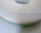 Foto langkah ke 7 dari resep Puding pandan lapis busa.