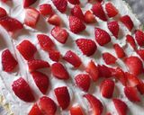 Une image de l'étape 14 de Roulé fraise mascarpone.