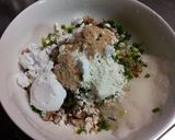 A picture of step 3 of Daikon Mochi.
