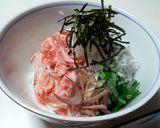 A picture of step 5 of Fresh Baby Shrimp and Baby Sardines Over Rice.
