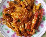 Foto langkah ke 5 dari resep Kepiting Saus Singapura.