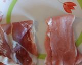 A picture of step 4 of Saltimbocca alla romana.