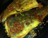 A picture of step 2 of Deep-fried Fish Marinated with Thai Herbs.