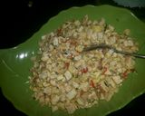 Foto langkah ke 3 dari resep orak arik tahu kuning pedas.