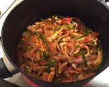 Foto del paso 6 de la receta: Tinga de pollo