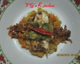 A picture of step 10 of TEMPEH CURRY WITH VEGETABLES (Kare Tempe Sayuran).
