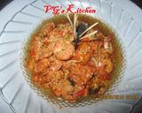 A picture of step 4 of Shrimp Cooked with Tomatoes (UDANG MASAK TOMAT).
